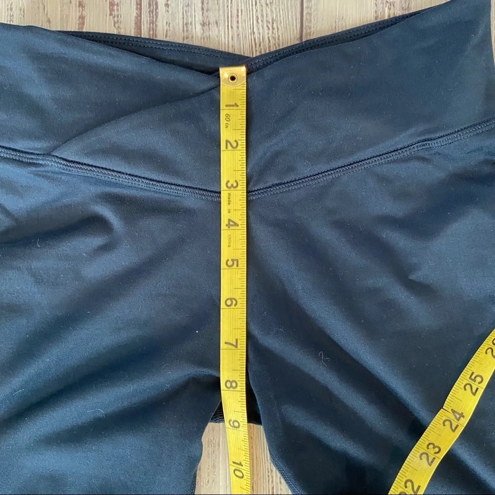 Fabletics Winn ll Powerhold Navy Blue Leggings.  Size XSmall. - Picture 10 of 14